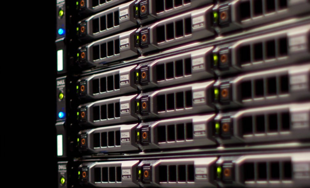 serveur - Web at Heart, agence digitale à Lyon serveur - Web at Heart, agence digitale à Lyon